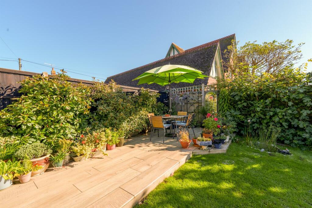 Additional image 27 of Clapham Close, Clapham Village