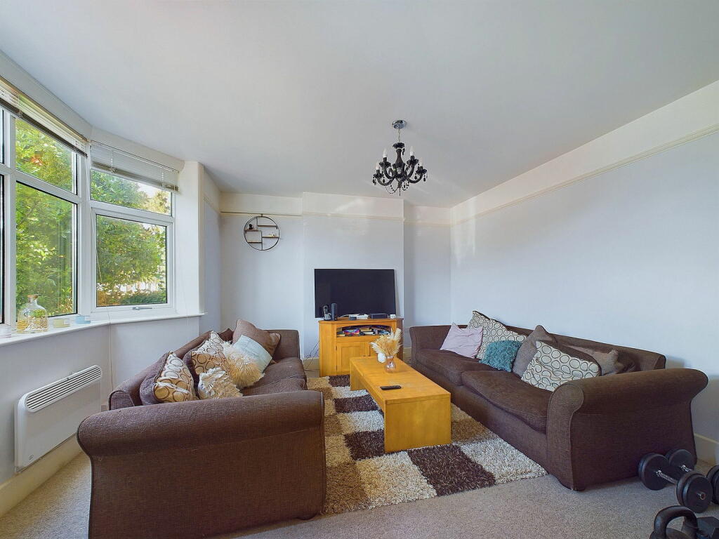 Additional image 11 of Bruce Avenue, Worthing, BN11