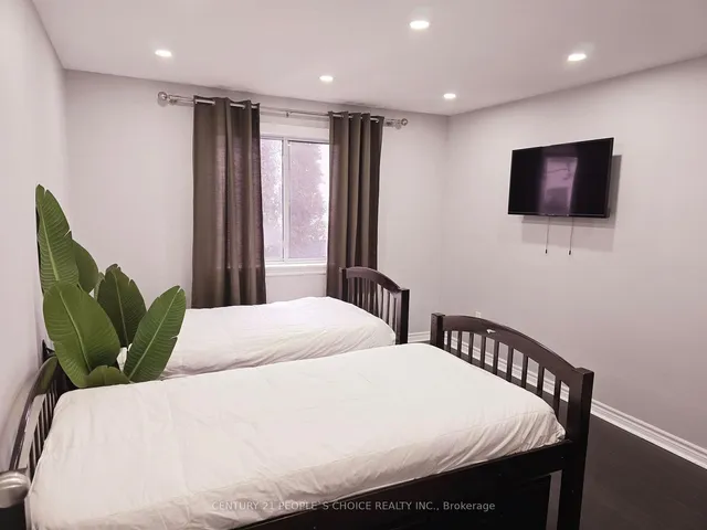 Additional image 18 of 1016 Falgarwood Dr Unit 40