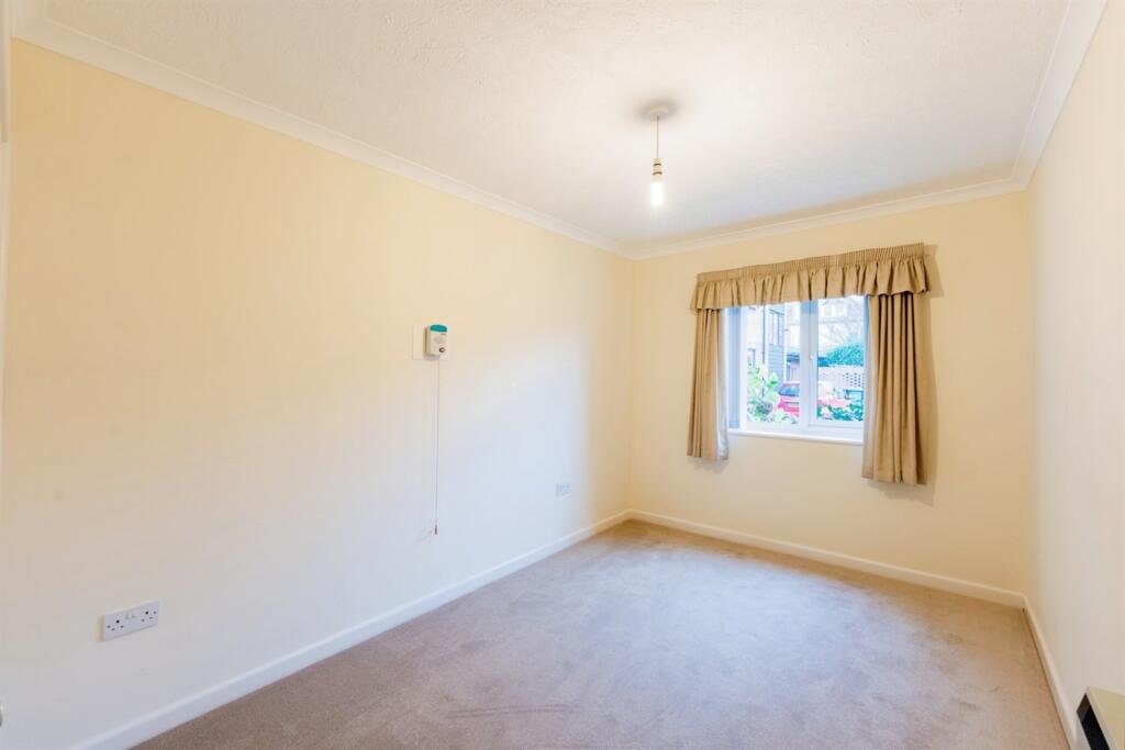 Additional image 7 of Oakland Court, Fitzalan Road, Littlehampton, BN17