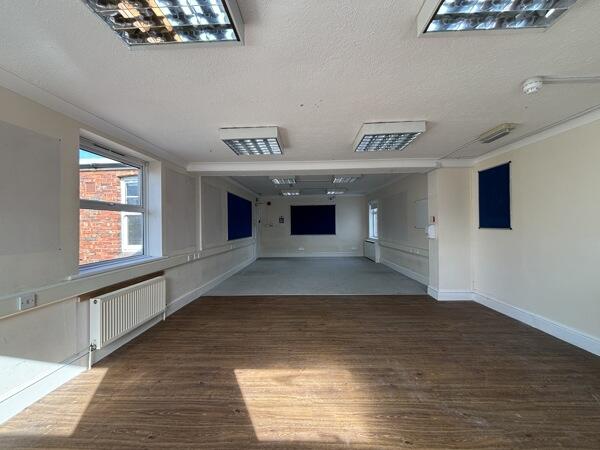 Additional image 9 of First Floor, 2 Tarmount Lane, Shoreham-By-Sea, West Sussex, BN43