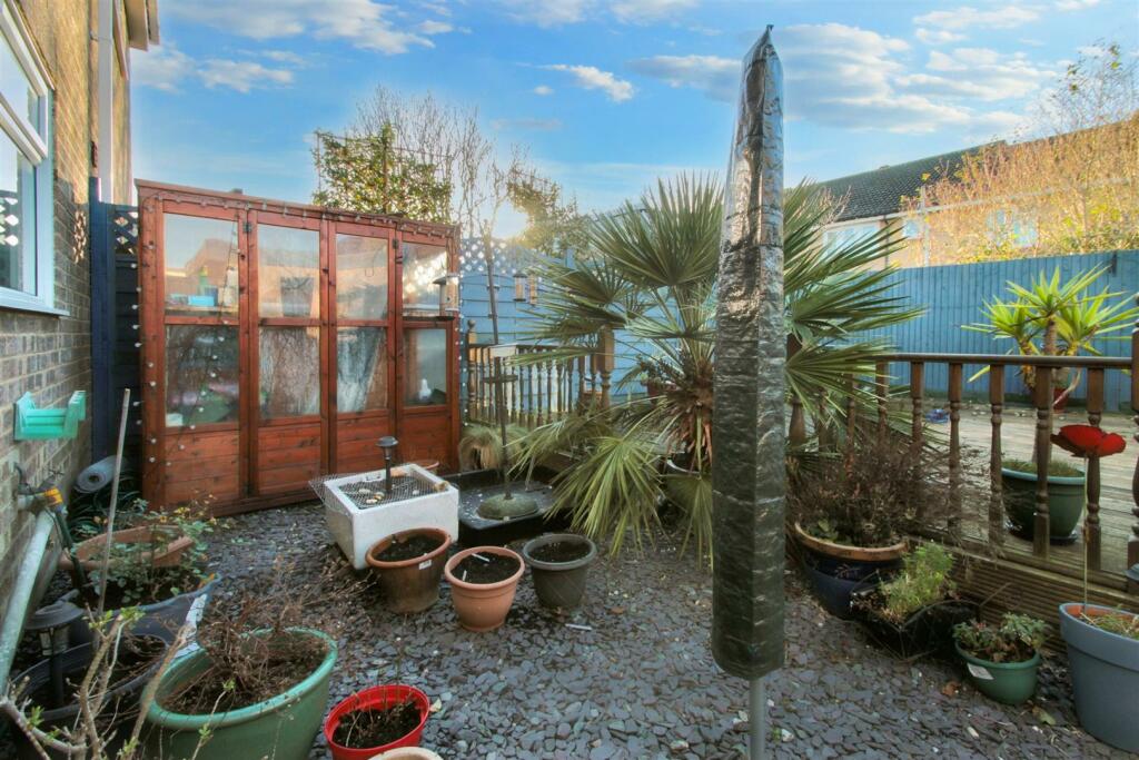 Additional image 13 of Halifax Drive, Durrington, Worthing