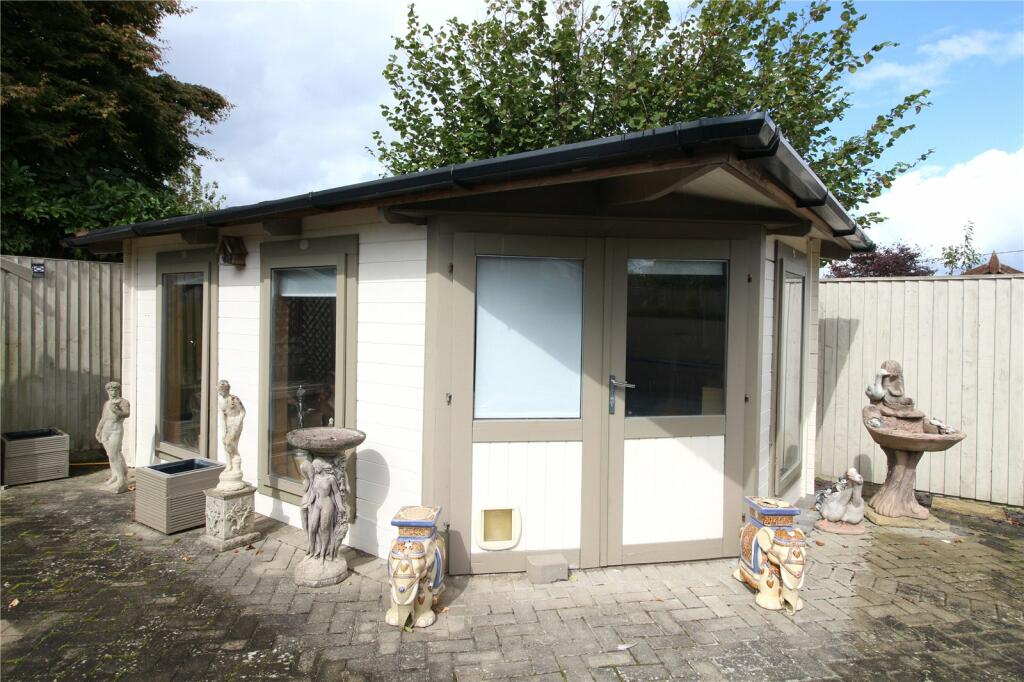 Additional image 10 of Beechwood Avenue, New Milton, Hampshire, BH25