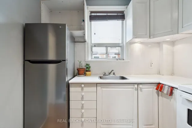 Additional image 14 of 21 Edmund Ave