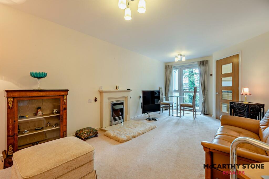 Additional image 8 of Cherrett Court, Ringwood Road, Ferndown, BH22 9FE