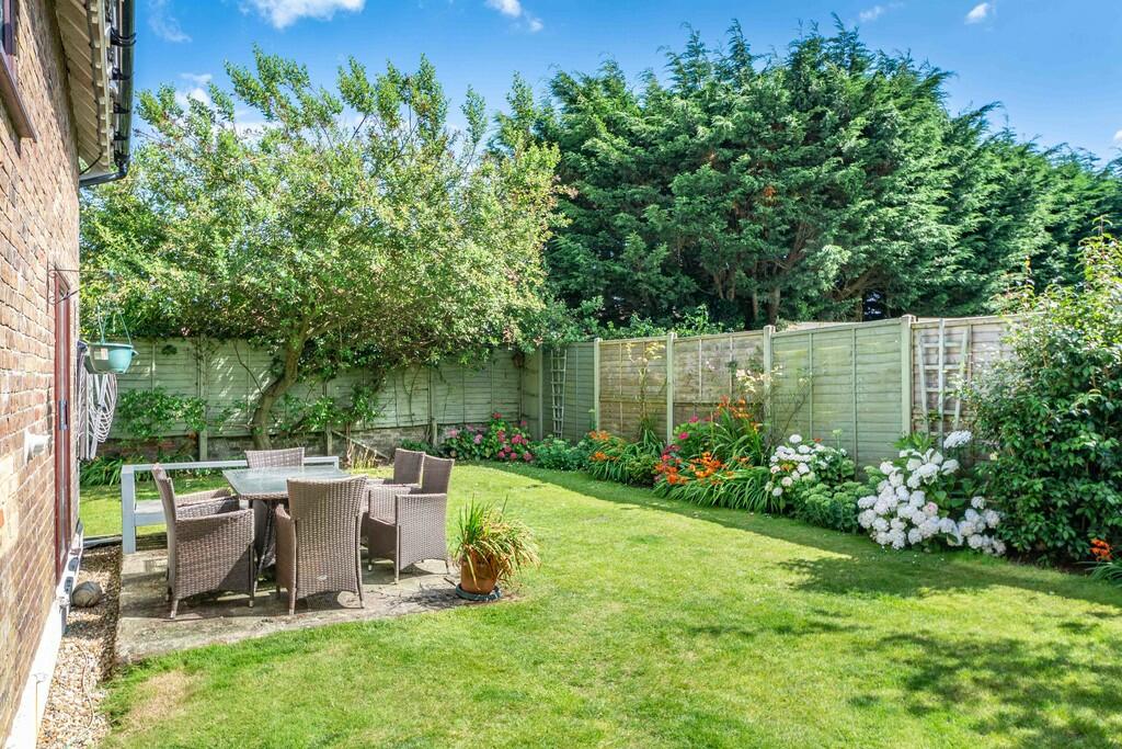 Additional image 18 of Burndell Road, Yapton