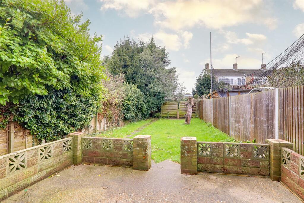 Additional image 10 of Gainsborough Avenue, Worthing, BN14