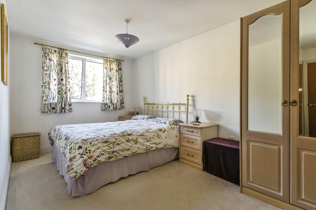 Additional image 8 of Marina Close, Boscombe, Bournemouth