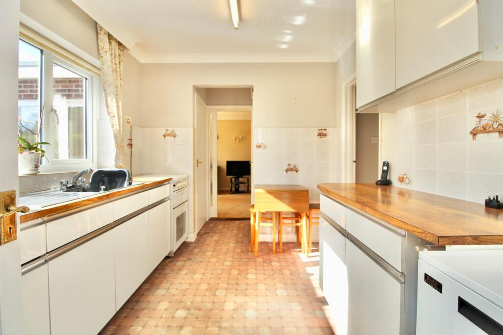 Additional image 5 of St Johns Road, Bashley, New Milton, BH25