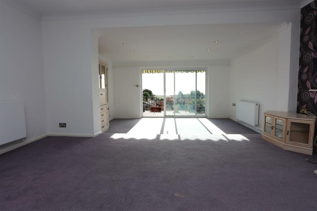 Additional image 8 of Crescent Drive South, Brighton