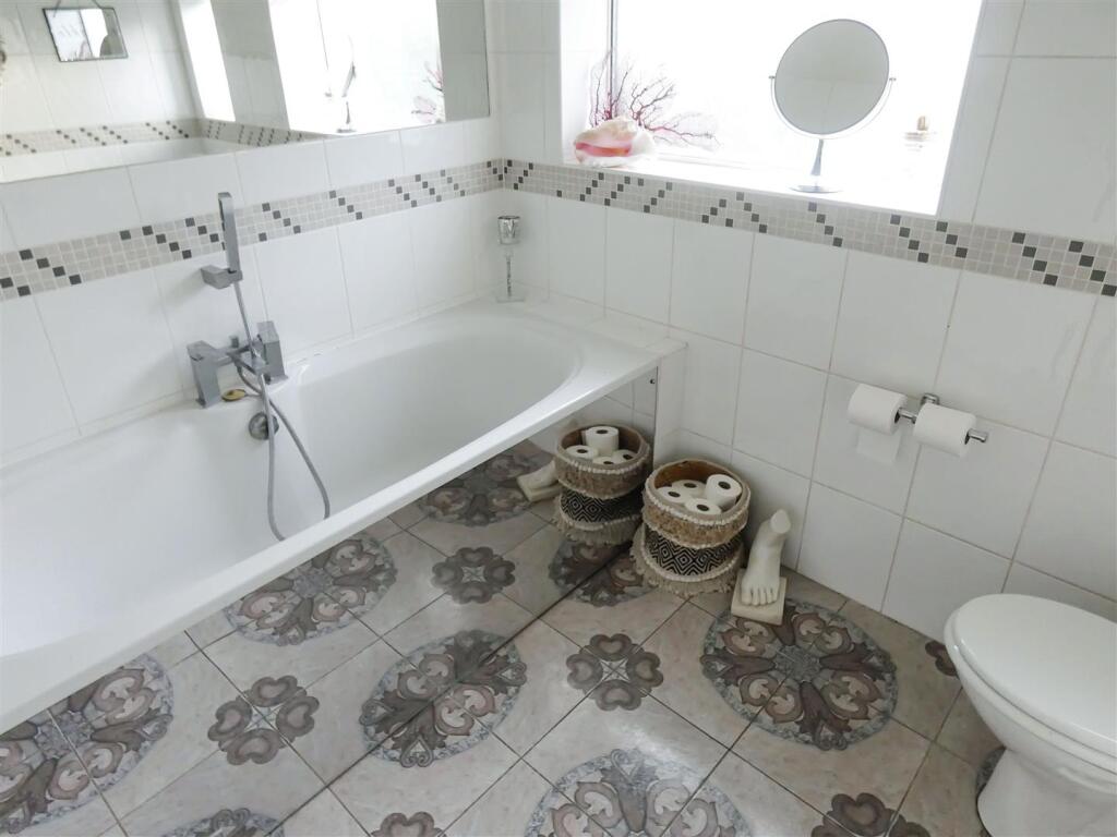 Additional image 9 of Seawaves Close, East Preston