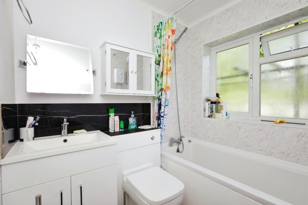 Additional image 7 of Walnut Walk, Polegate