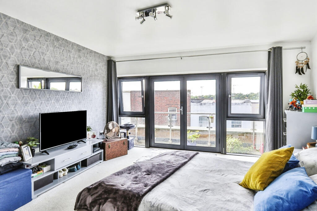 Additional image 15 of Commercial Road, BOURNEMOUTH