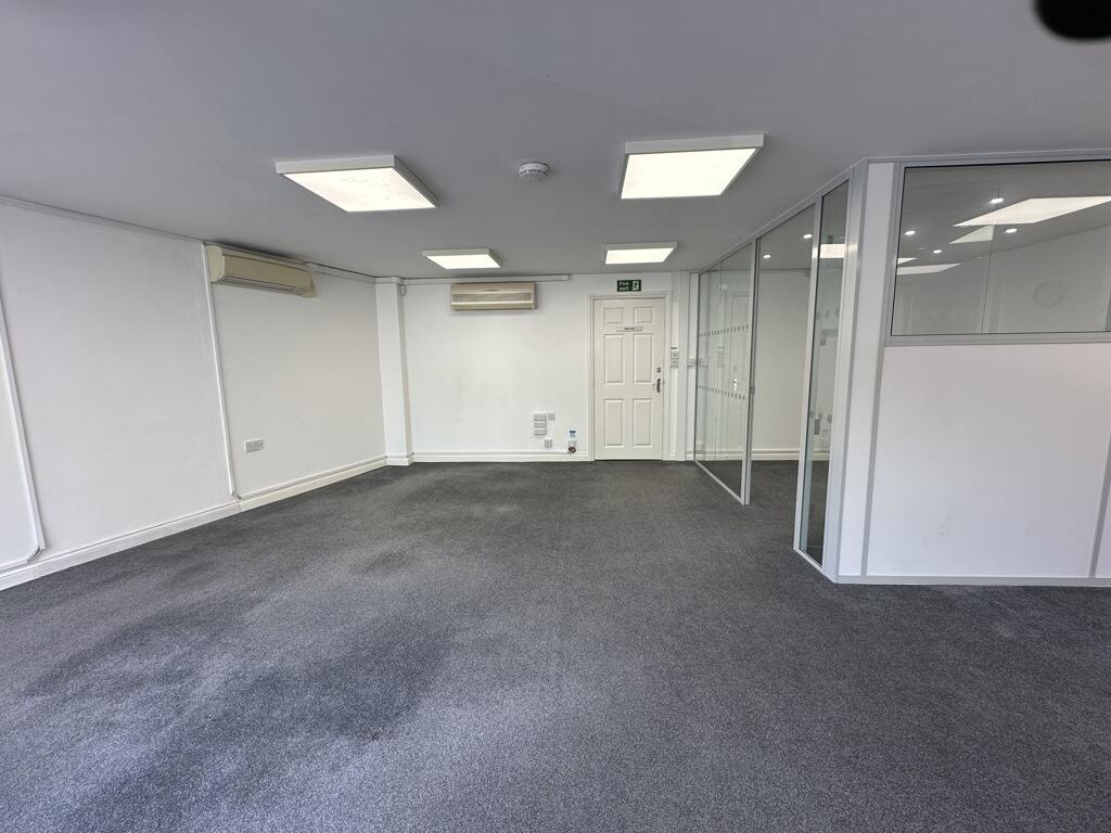 Additional image 3 of Unit 5 Parkland Place, 39-41 Old Milton Road, New Milton, Hampshire, BH25 6DJ