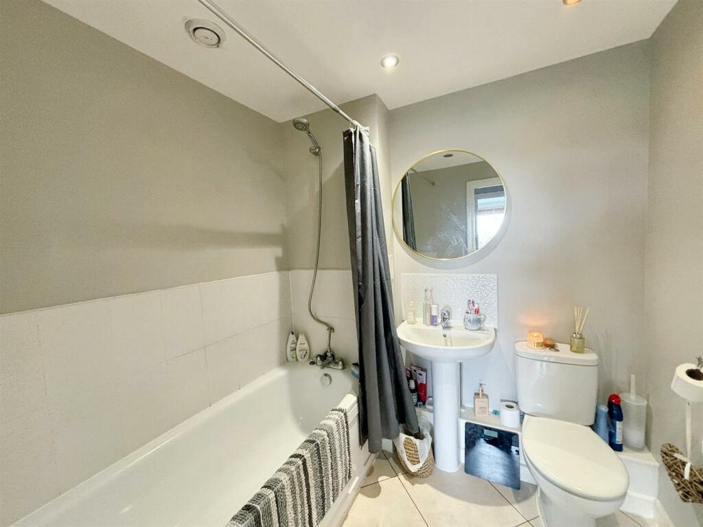 Additional image 13 of Groombridge Avenue, Eastbourne
