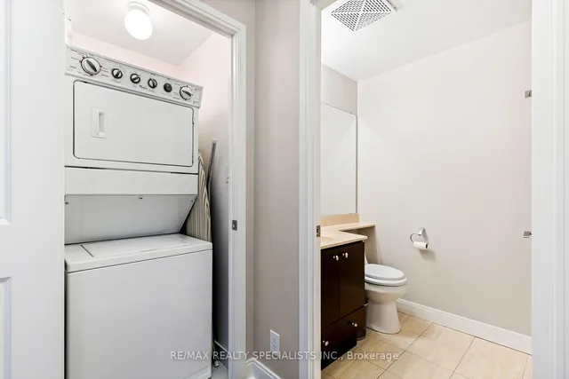 Additional image 4 of 50 Absolute Ave Unit 909