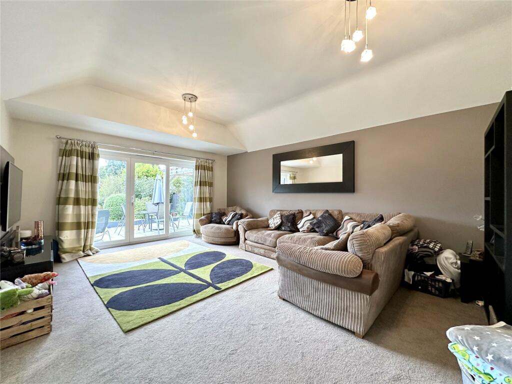 Additional image 19 of Greenways, Highcliffe On Sea, Christchurch, Dorset, BH23