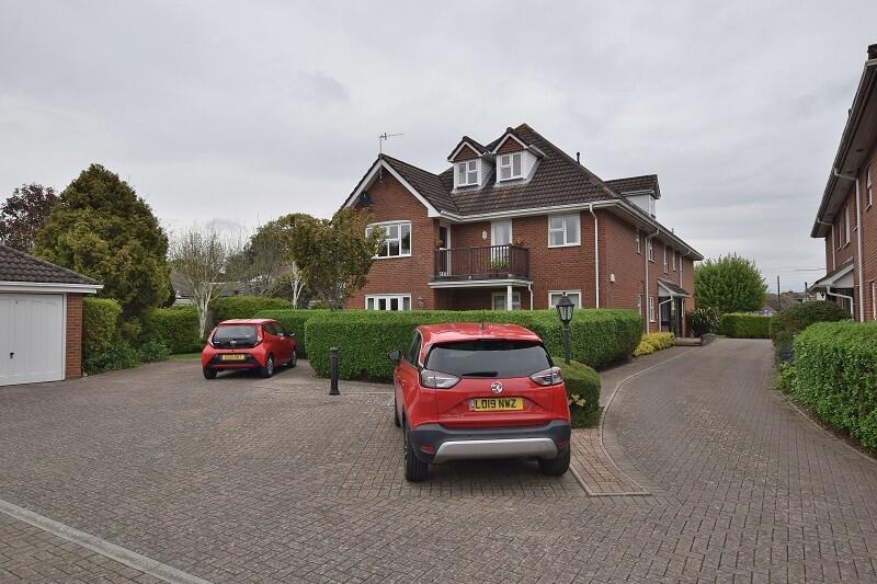 Additional image 2 of Station Road, New Milton, Hampshire. BH25 6LU