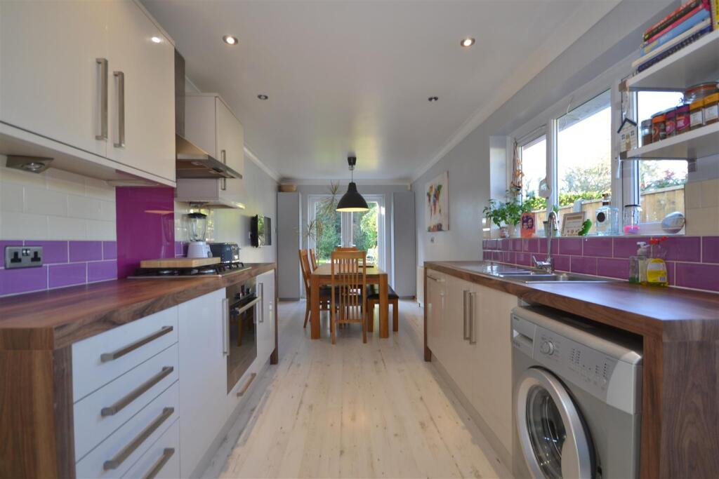 Additional image 3 of Aspen Drive, Verwood