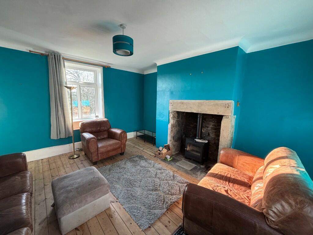 Additional image 2 of Moor Edge, BD16