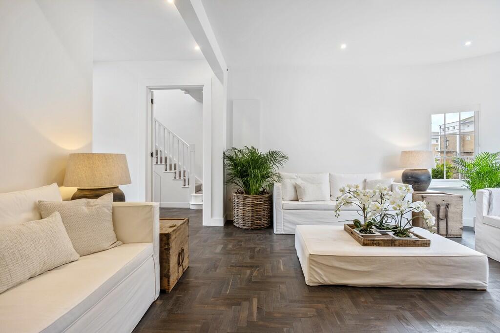 Additional image 11 of Trafalgar Gate, Brighton Marina Village