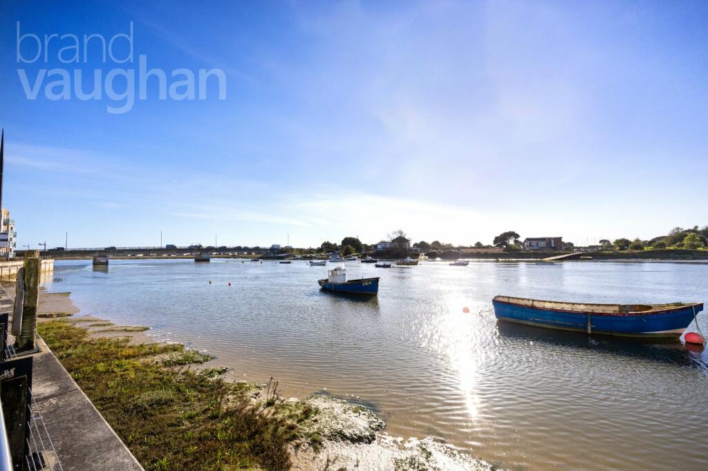 Additional image 10 of Broad Reach, Shoreham-by-Sea, West Sussex, BN43