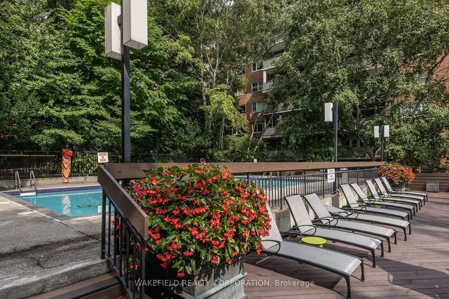 Additional image 20 of 21 Dale Ave Unit 715