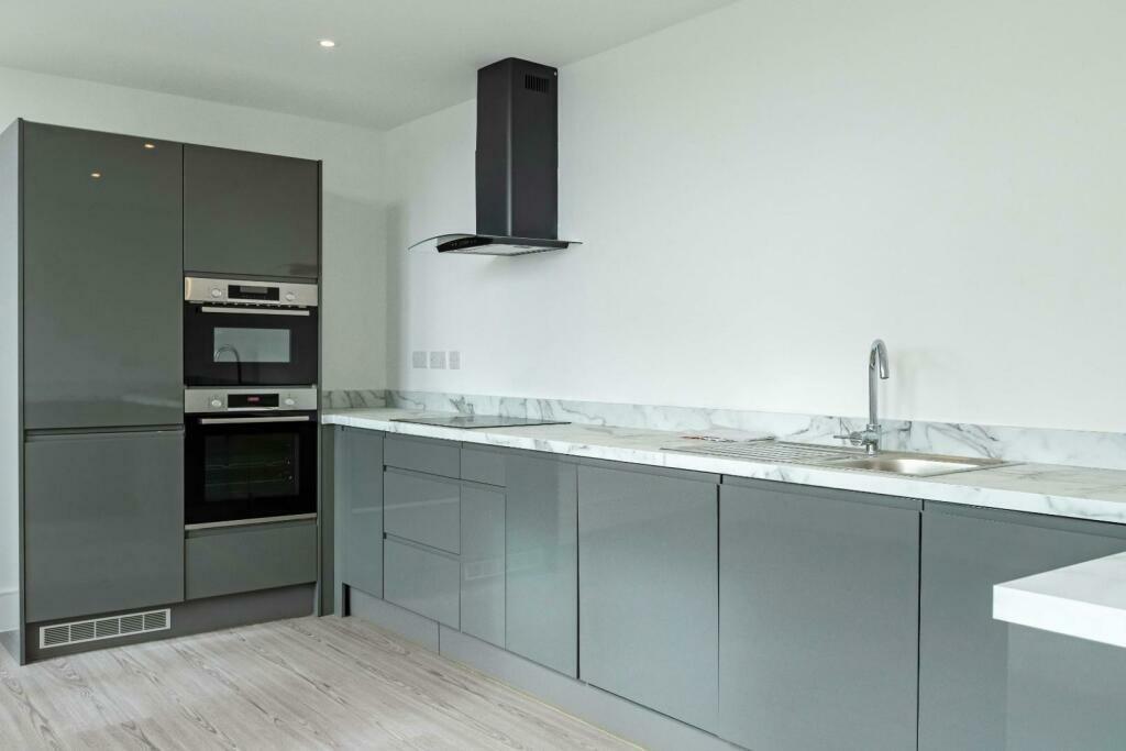 Additional image 19 of Ham Road, Shoreham-By-Sea