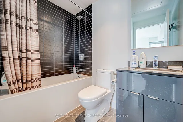 Additional image 16 of 7 Grenville St Unit 4811