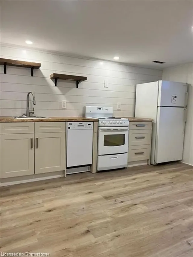 Additional image 24 of 237 East 19th St