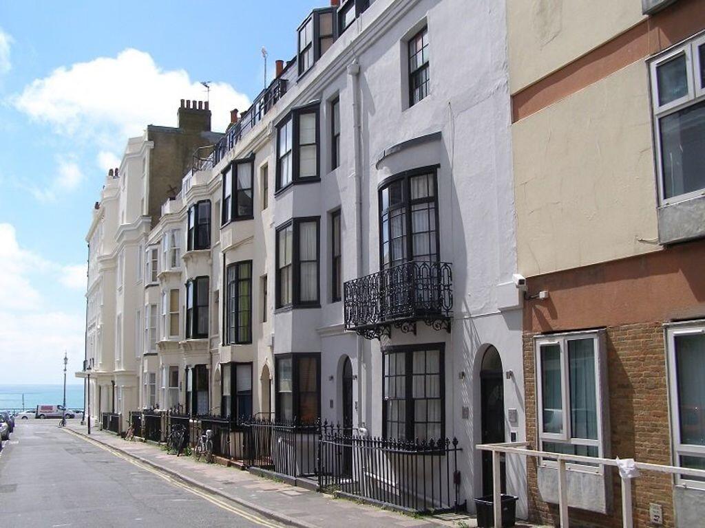 Burlington Street, Brighton, BN2 1AU