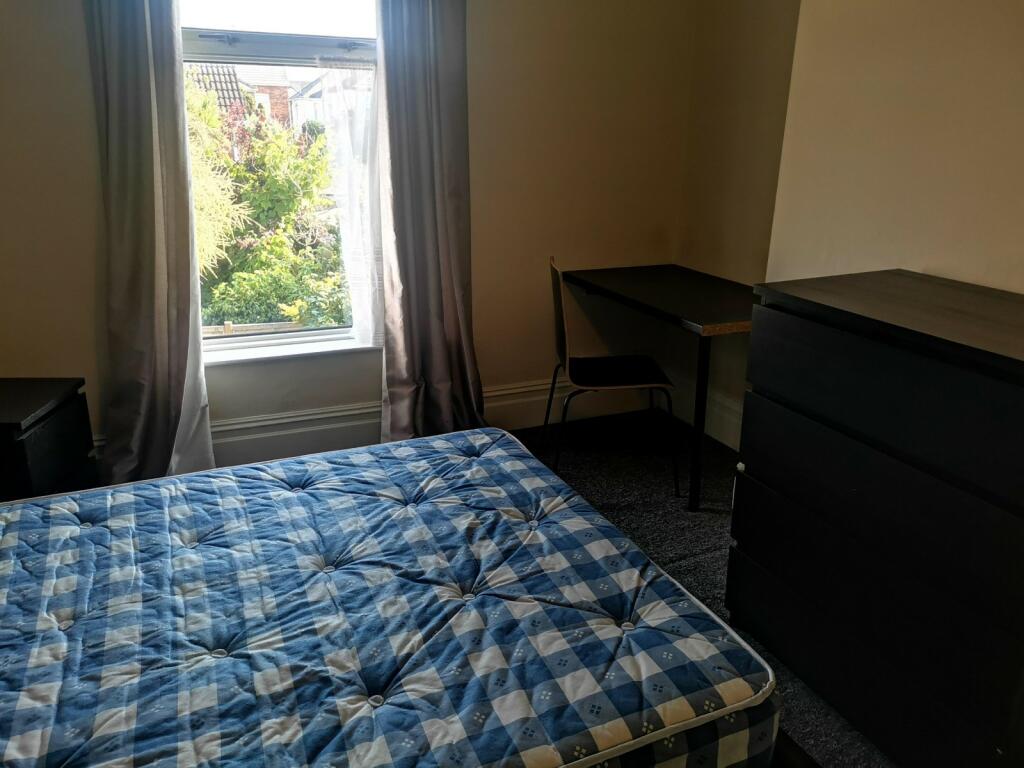 Additional image 9 of 4 bedroom Semi Detached House in Charminster