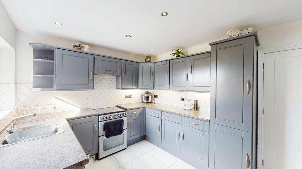 Additional image 3 of Chorley Road, Westhoughton, BL5