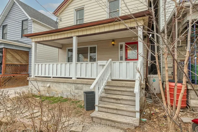 Additional image 4 of 33 Mayflower Ave