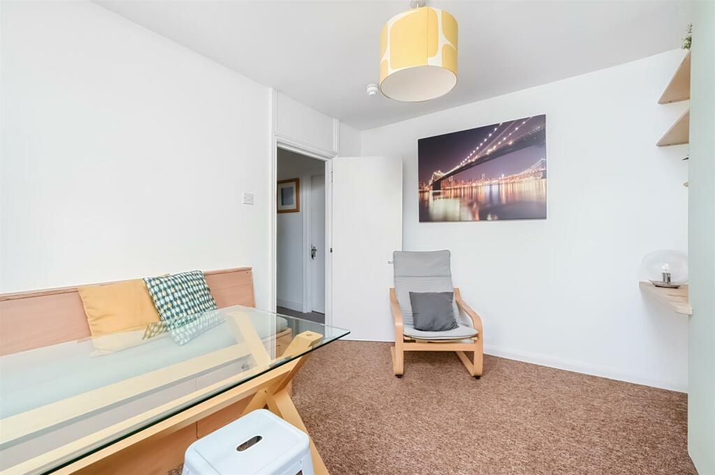 Additional image 5 of London Road