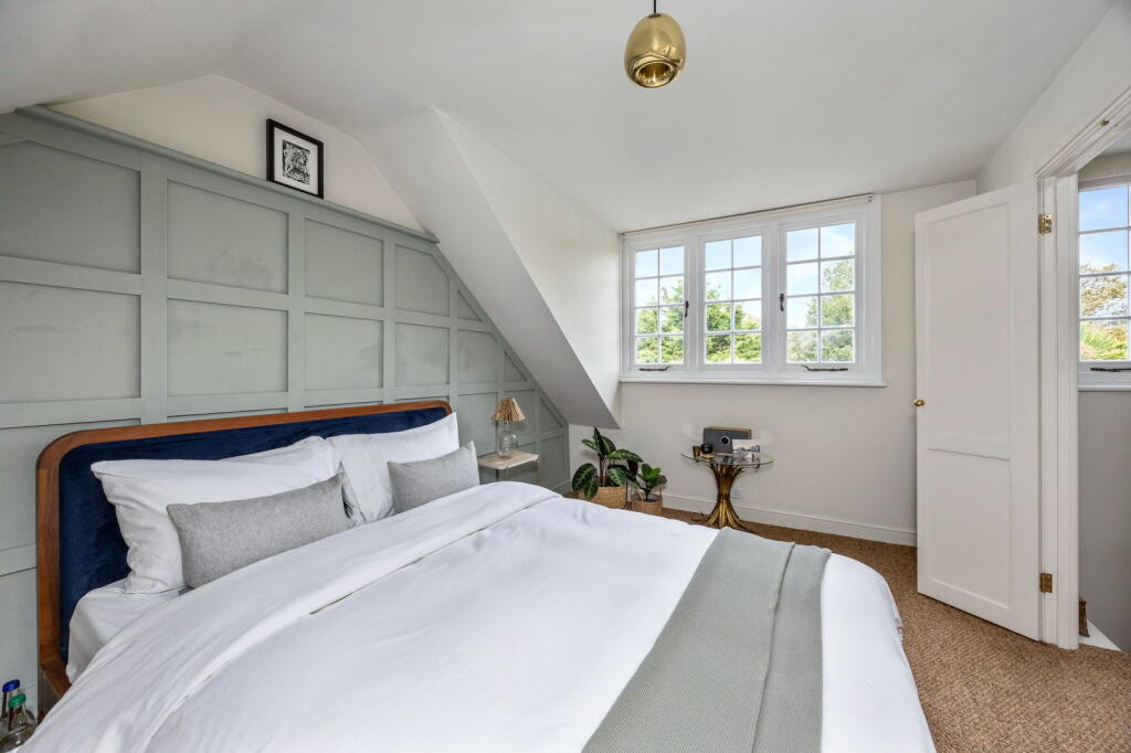 Additional image 12 of Warwick Place, Worthing, BN11 3EU