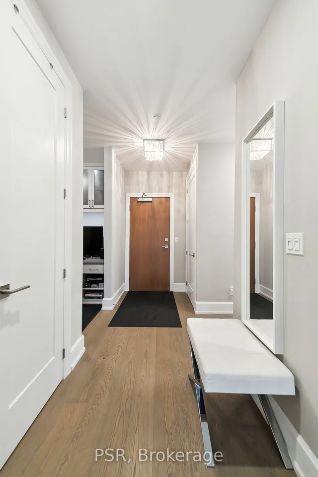 Additional image 5 of 1441 Elgin St Unit 402