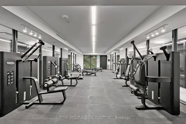 Additional image 23 of 158 Front St Unit 1412