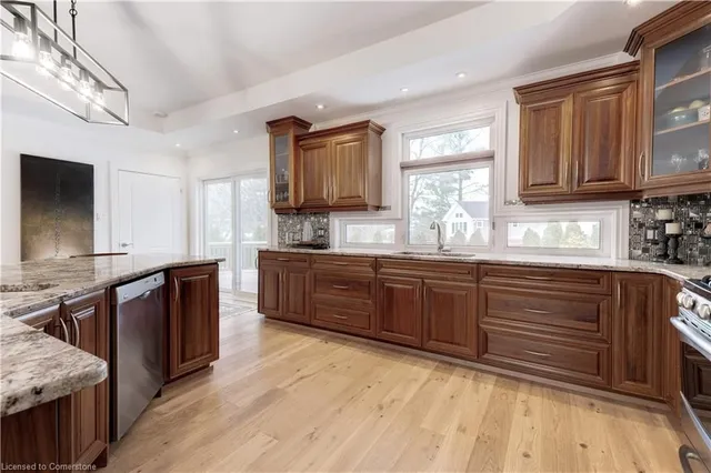 Additional image 9 of 767 Alexander Rd