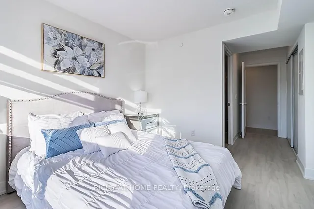 Additional image 33 of 10 Eva Rd Unit 1702