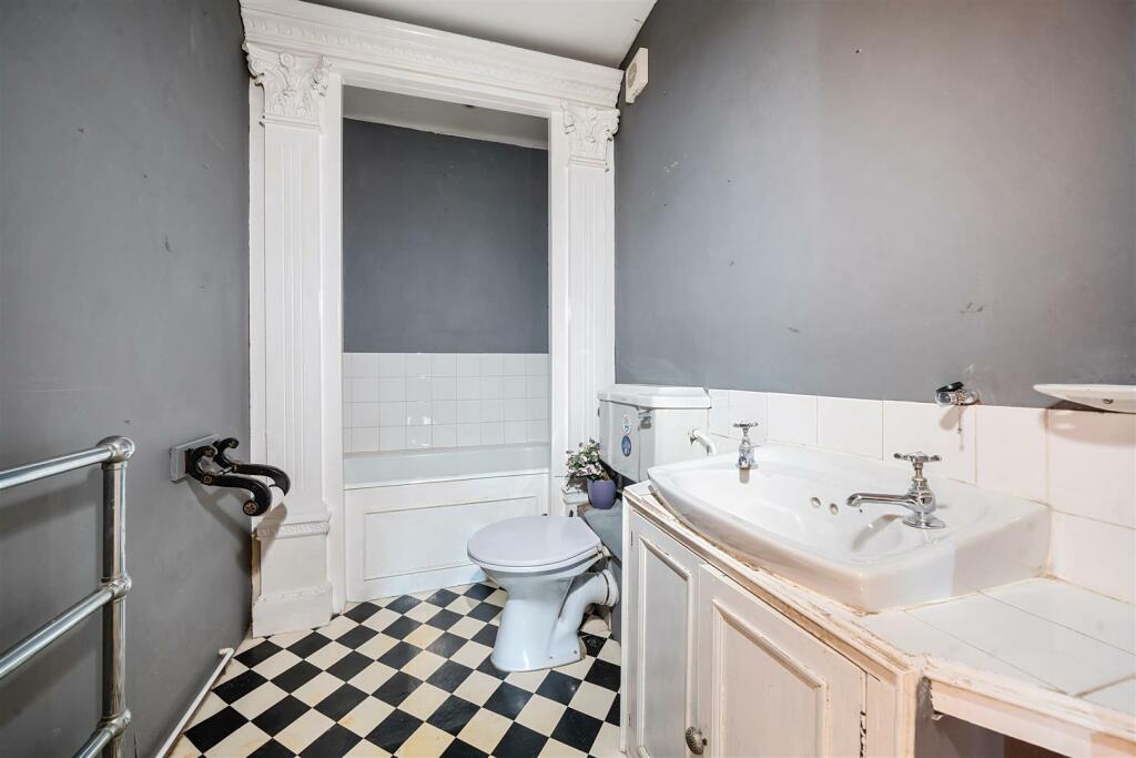 Additional image 8 of Tarrant Street, Arundel