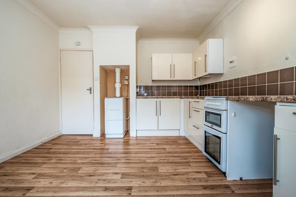 Additional image 3 of Seafield Avenue