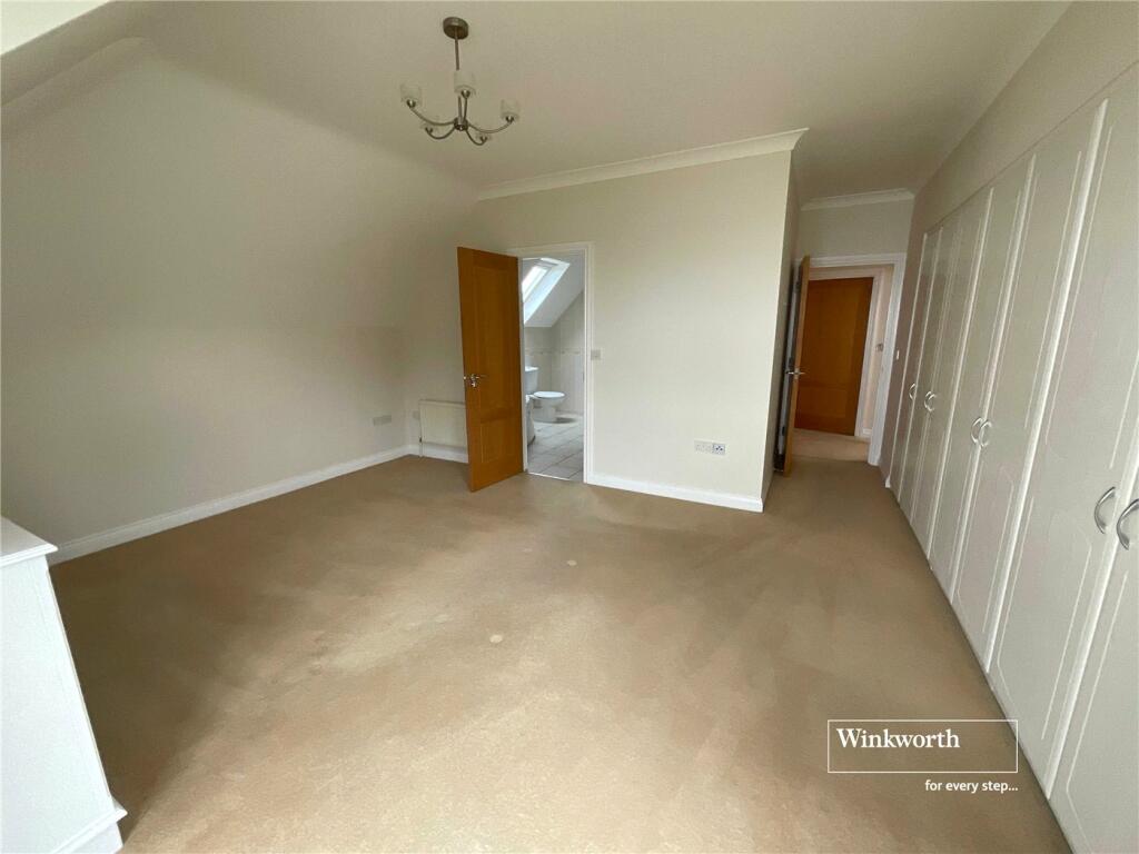 Additional image 16 of Friars Gate, Cliff Drive, Christchurch, Dorset, BH23