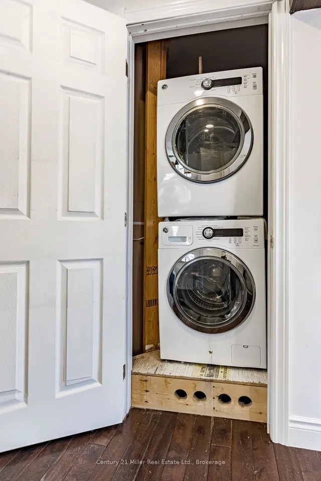 Additional image 24 of 2 Bond St