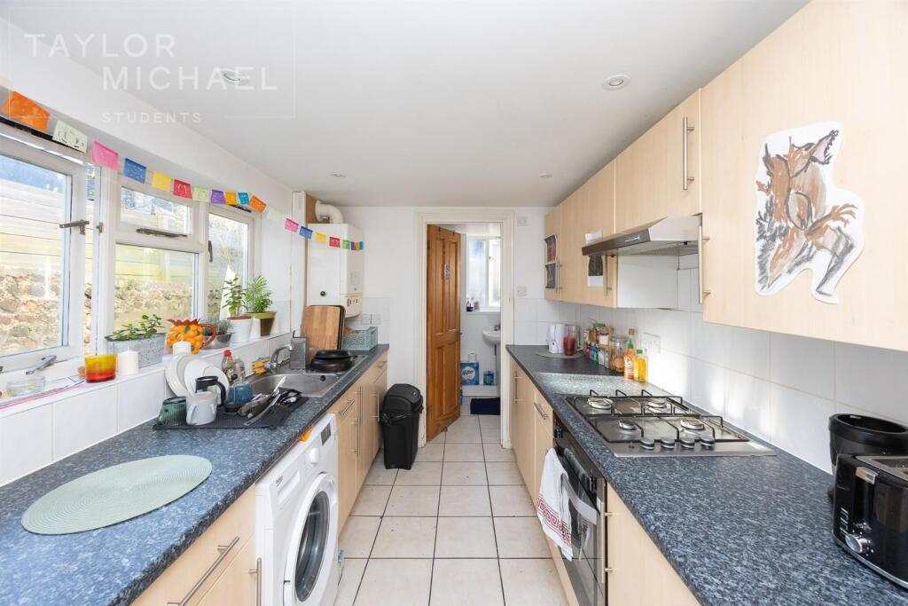 Additional image 11 of Lynton Street, Brighton