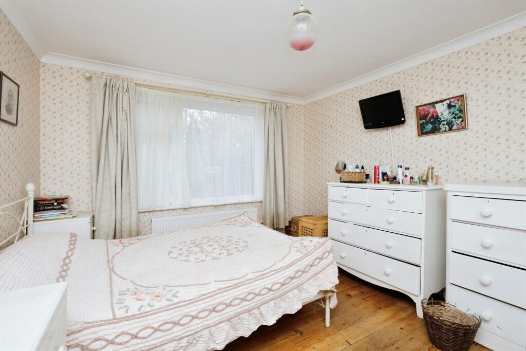 Additional image 6 of Cresta Close, Polegate