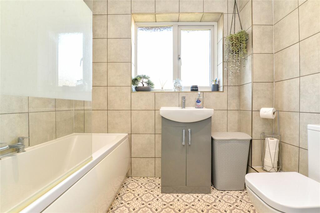 Additional image 9 of Eastlands, New Milton, Hampshire, BH25