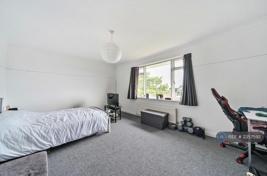 Additional image 7 of Meadway Court, Southwick, Brighton, BN42