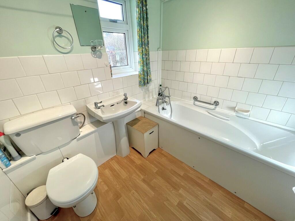 Additional image 20 of Knightscroft Avenue, Rustington