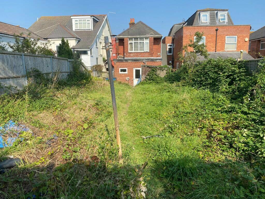 Additional image 14 of Bargates, Christchurch, Dorset, BH23 1QL